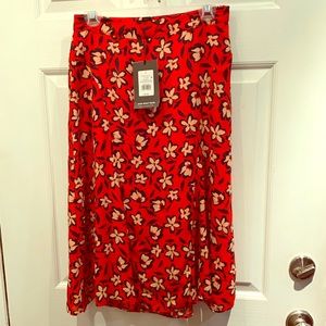 Who What Wear BRAND NEW floral skirt, sz 6